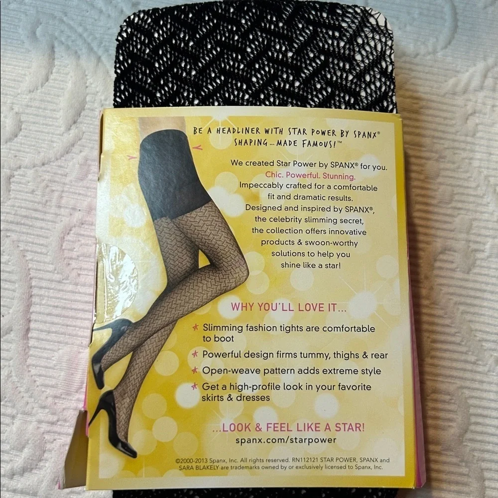 SPANX STAR Black Patterned Shaping Tights. NWT. Size D.
